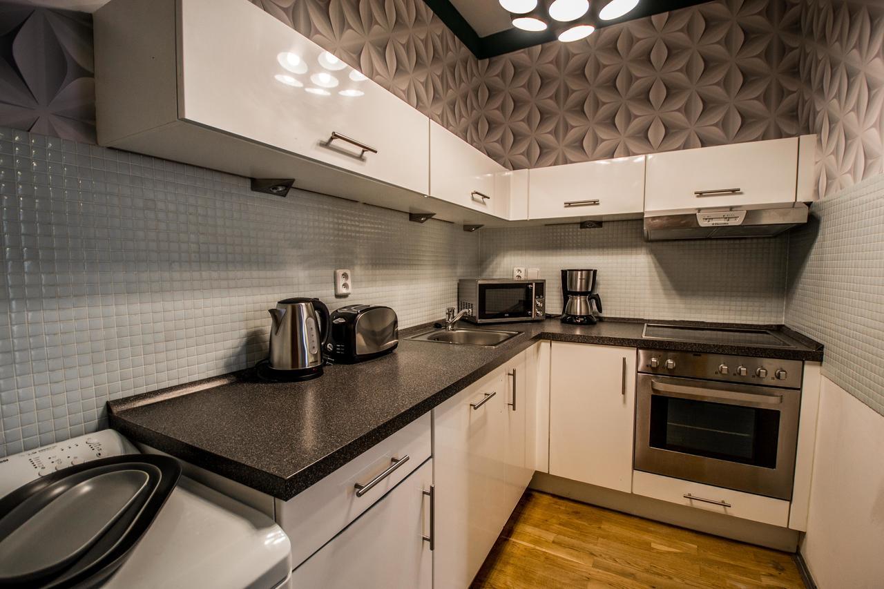 Stylish Apartments Close To Eden Garden Прага Экстерьер фото
