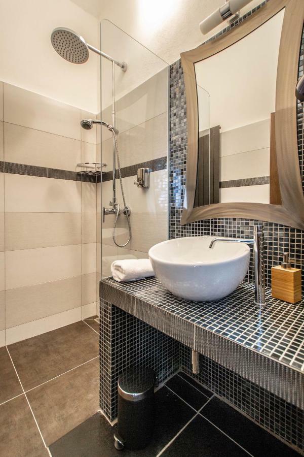 Stylish Apartments Close To Eden Garden Прага Экстерьер фото