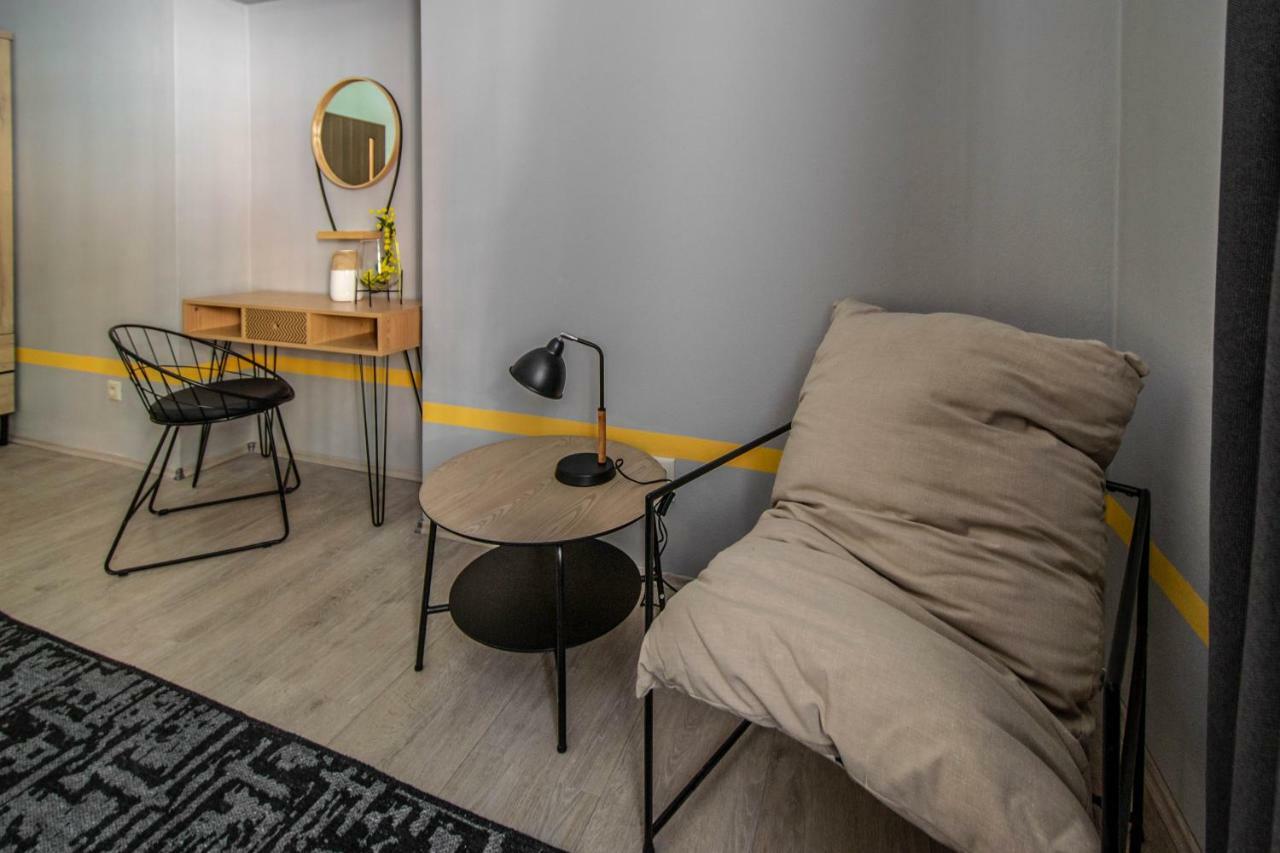 Stylish Apartments Close To Eden Garden Прага Экстерьер фото